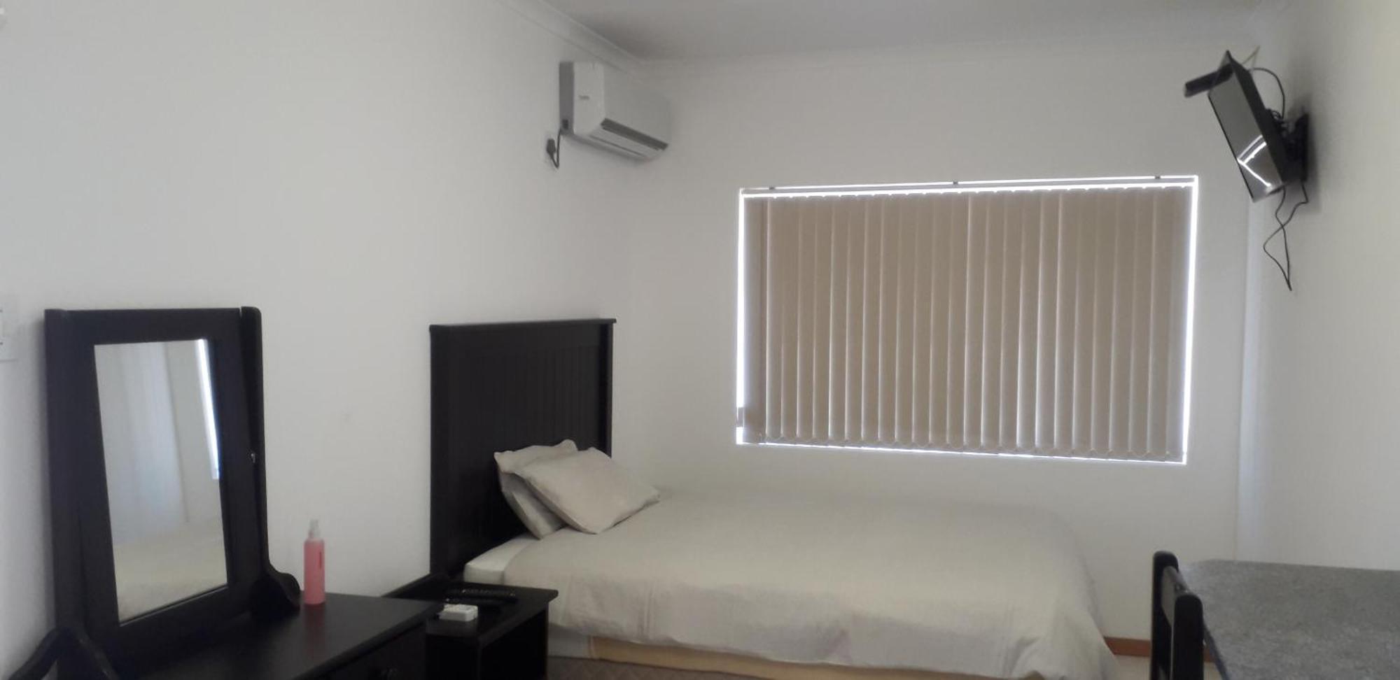 Laings Lodge Laingsburg Экстерьер фото