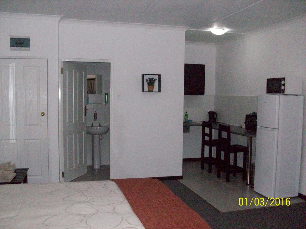 Laings Lodge Laingsburg Экстерьер фото