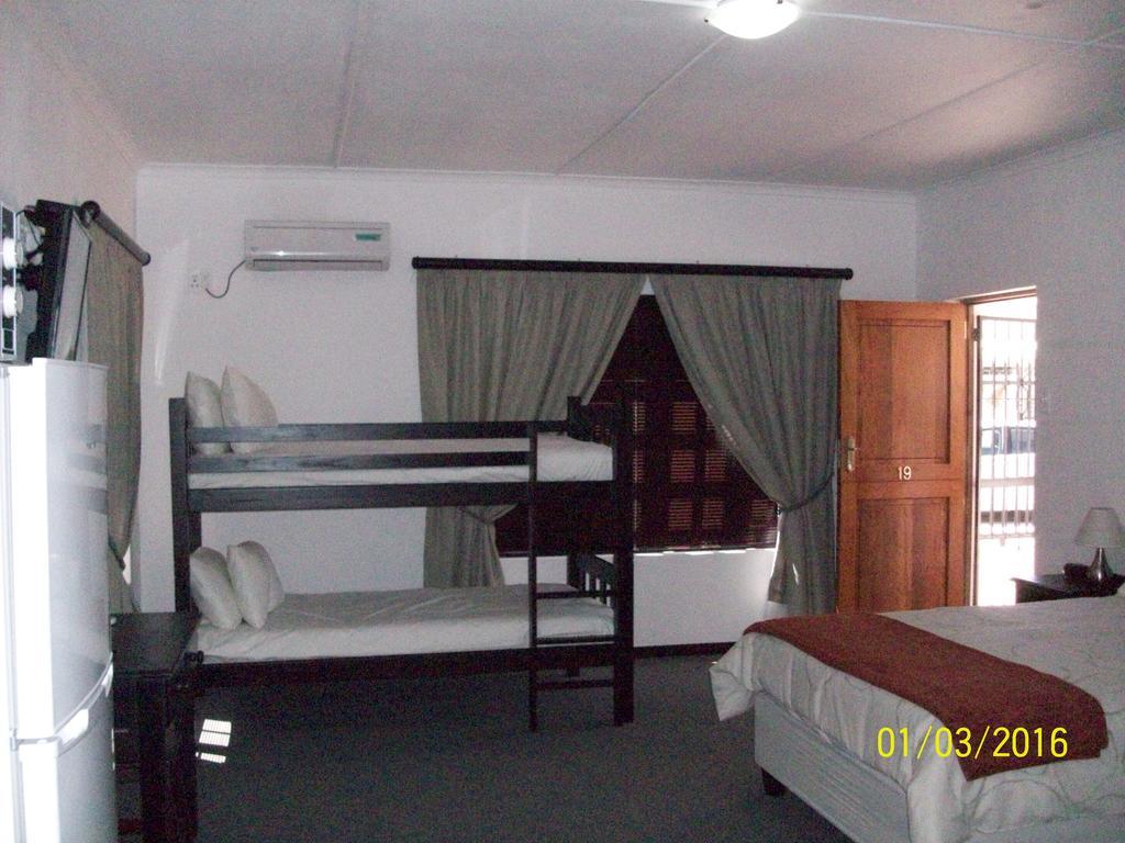 Laings Lodge Laingsburg Экстерьер фото